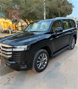 تويوتا لاندكروزر